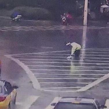 长沙的红绿灯爱心相关长尾关键词有哪些