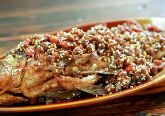 丽江古城美食有什么（丽江古城的特色小吃）