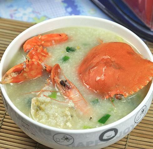 什么粥美食（潮汕砂锅粥PK广州艇仔粥）