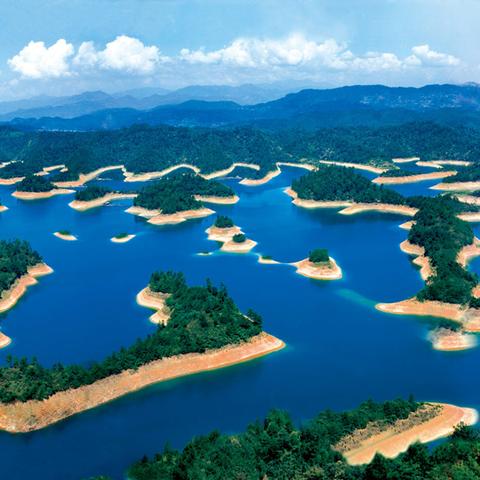 淳安县和杭州市哪个大