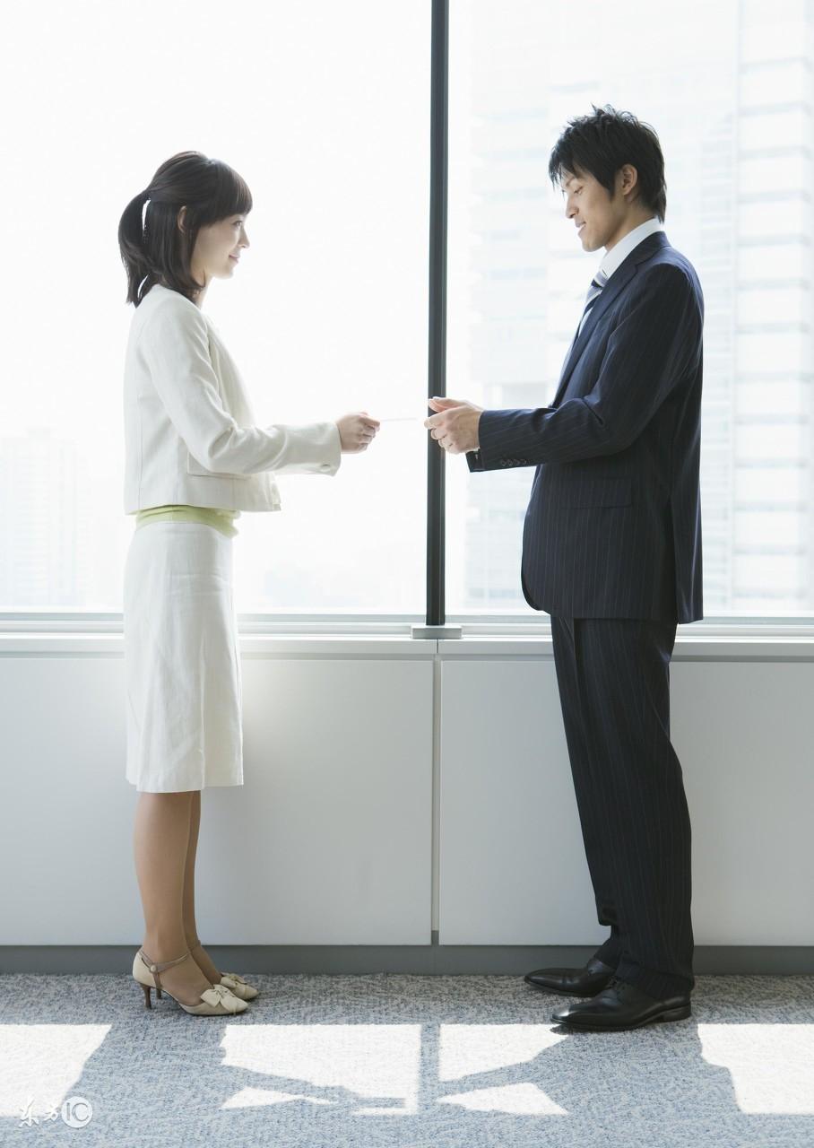 梦境交织的情感迷雾，解析梦见好友与昔日暗恋者相爱的深层含义