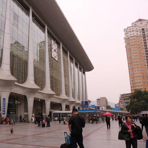 兰州市的火车站在哪里