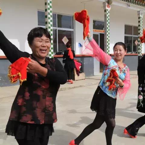 临沂市莲花园在哪的长尾关键词有哪些