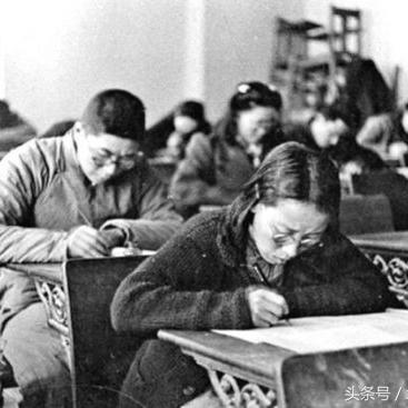 武汉市初二什么时候会考