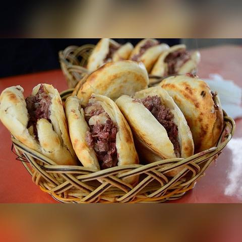 河北保定的特色驴肉火烧最好吃的前五家有谁知道？