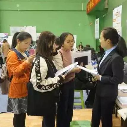 跨境电商运营实习简历的相关长尾关键词有哪些