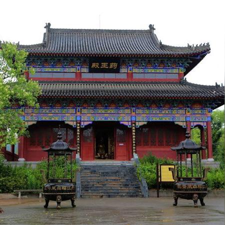 河南最相邻的城市是哪个