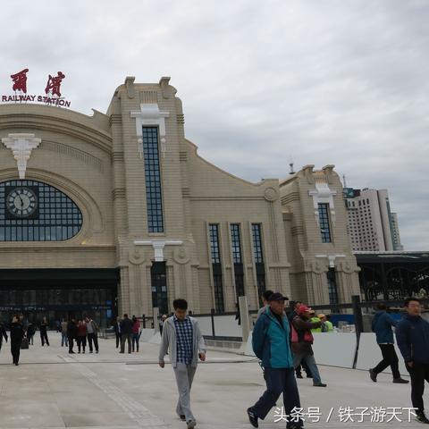 哈尔滨市城区面积多少