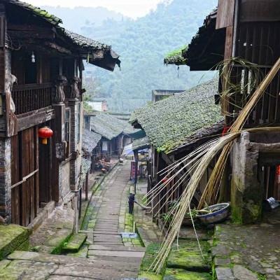 在重庆工作哪个地方好