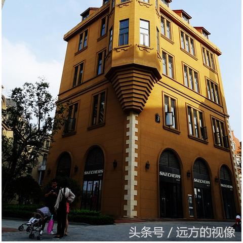 武汉奥特莱斯在哪里啊？