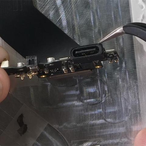 东莞市公交车怎么刷手机