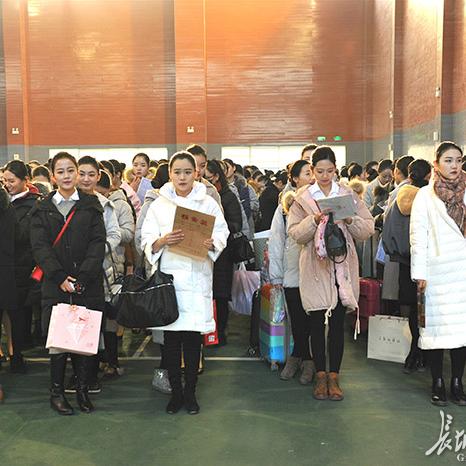河南省航空实验班初选的相关长尾关键词有哪些