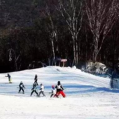 哈尔滨万达滑雪场价格相关长尾关键词有哪些
