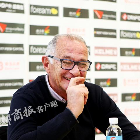 成都足球比赛球迷视频的长尾关键词有什么