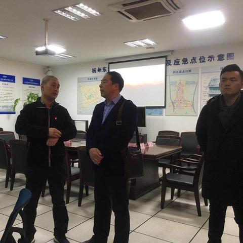 杭州市济南市哪个城市大