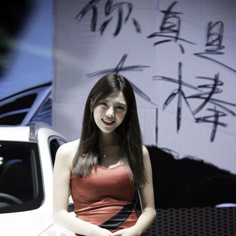 重庆和长沙市区哪个发达