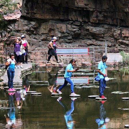 河北省保定市爱情山的长尾关键词有哪些