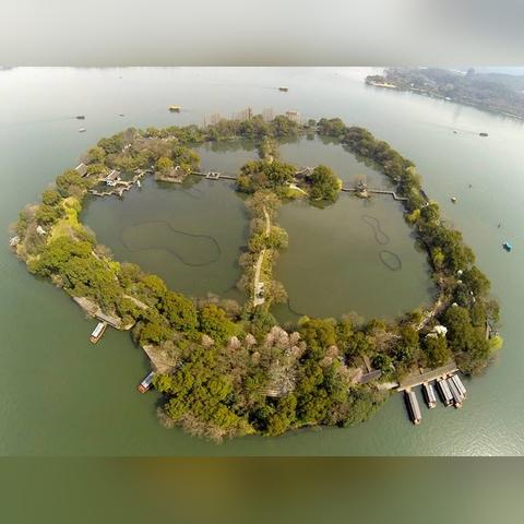 【浙江新增本土确诊13例均在杭州/浙江确诊病例】