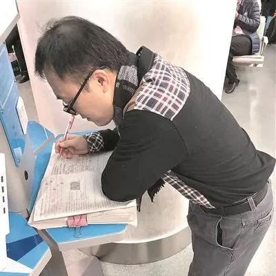 广东佛山市有飞机场吗的长尾关键词有什么