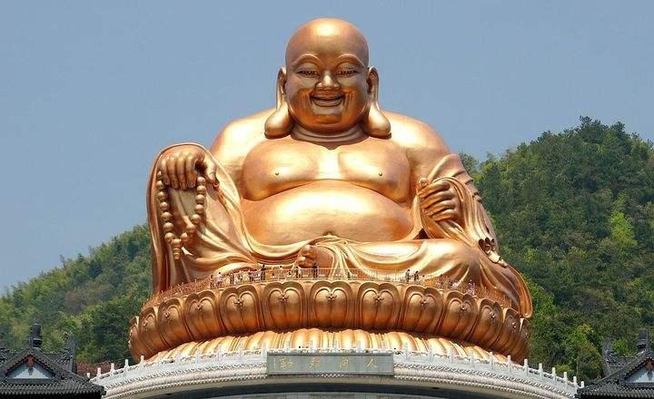 梦见冲着弥勒佛笑，探寻内心的宁静与智慧