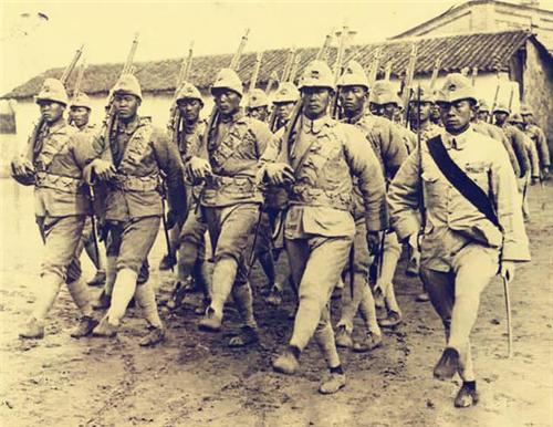 男朋友梦见舅舅寻坟地，探索梦境背后的深层含义与心理解析