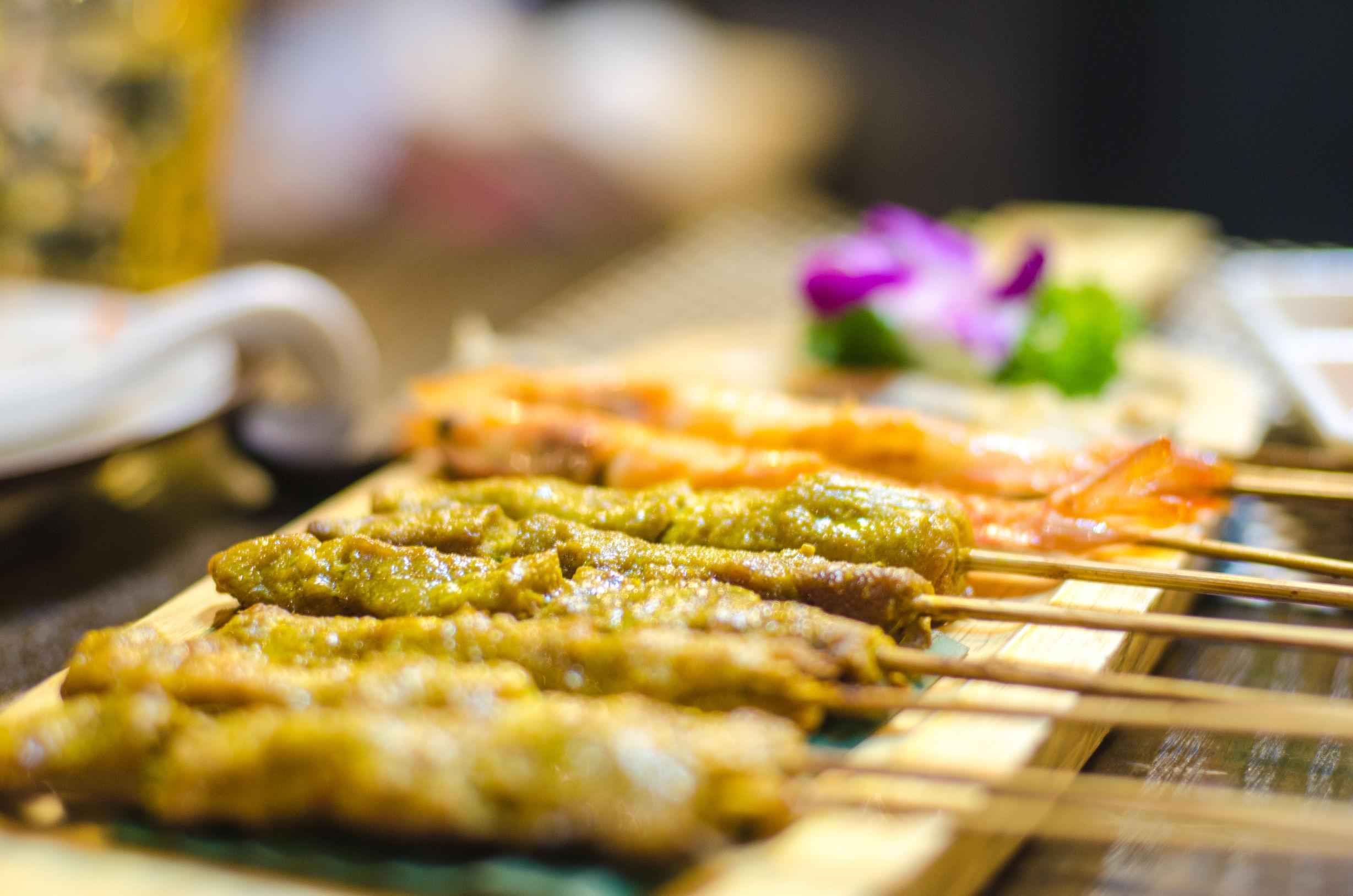 桃李是什么美食（头条不知道有多少超过六十五岁的朋友愿意把小时候的经历写出来）