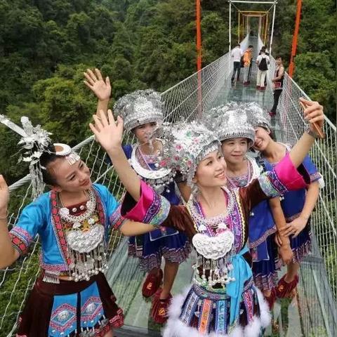 桂林市十一县城在哪里啊