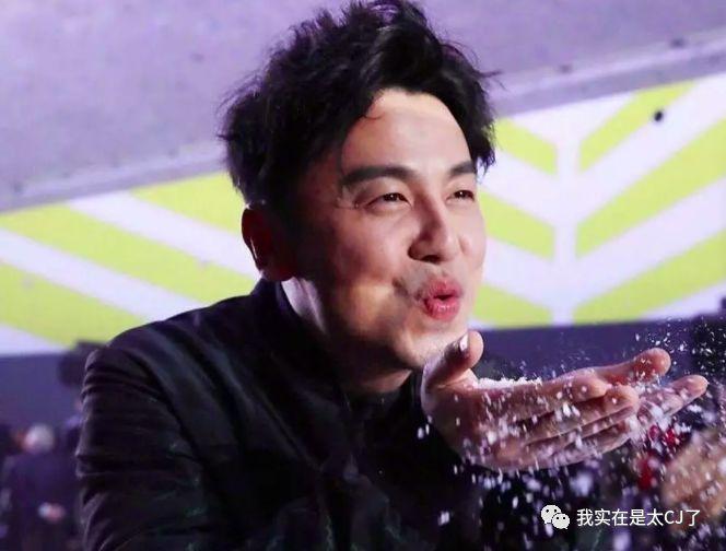 人民时评：莫让公共空间变“流量秀场”