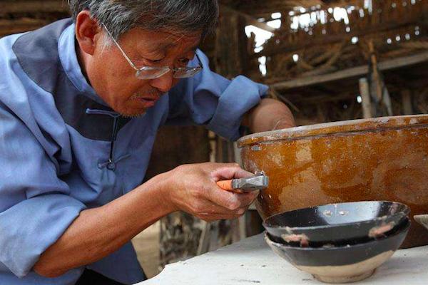 怎么锯瓷器(如何将瓷酒坛子切开)
