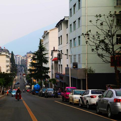 去武汉交通科技学校好不好？