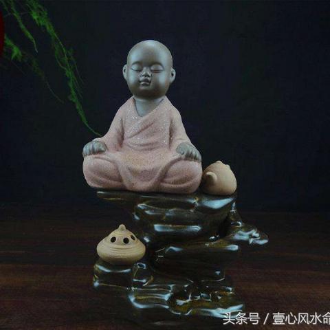 伤官配印的历史名人(伤官配印的人性格)