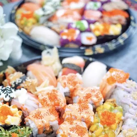 南宁市哪个超市有盒饭卖