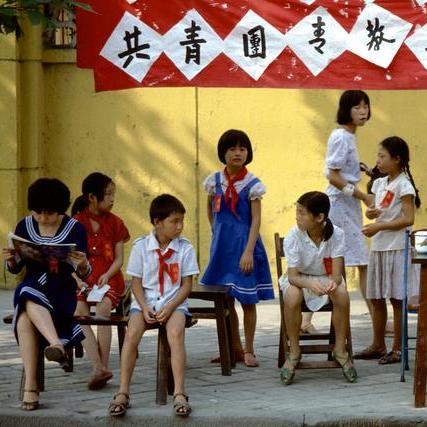 成都市的校服哪里有卖
