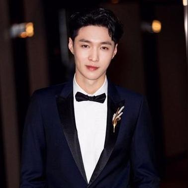 性感美女名字(性感女人昵称) 性感美女名字(性感女人昵称)