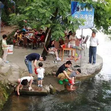 成都市区内哪里热