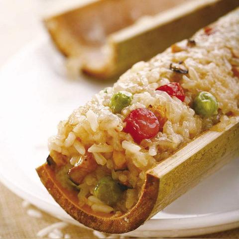 河南云南过桥米线的相关长尾关键词有哪些