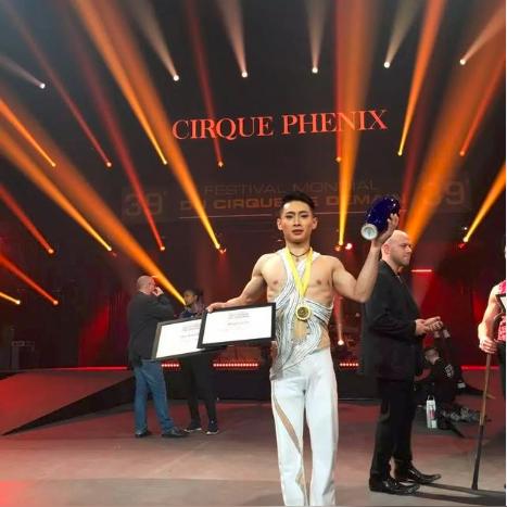 济南慕名造型巴黎画染相关长尾关键词有哪些