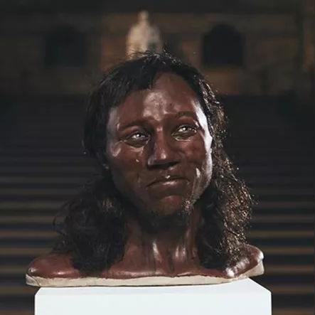 广州越秀南万年酒楼有早茶吗？