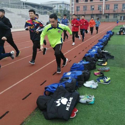 冬季广东气温穿什么衣服