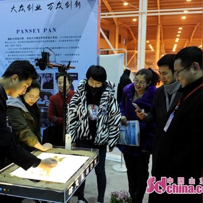 潍坊市百货市场在哪里啊