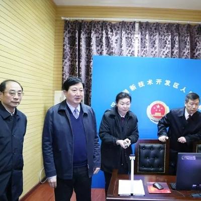 东湖是在武汉市哪个区
