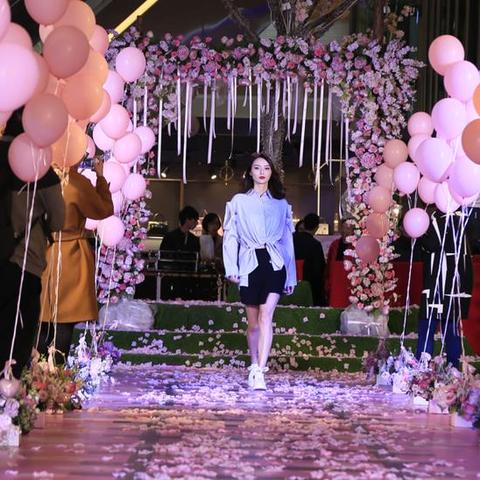 赣州市爱琴海气球的长尾关键词有什么