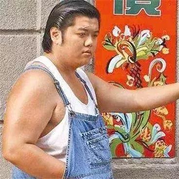胖子逆袭的足球运动员叫什么的长尾关键词有什么