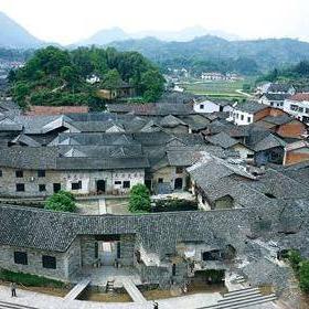 岳阳市和长沙市哪个好