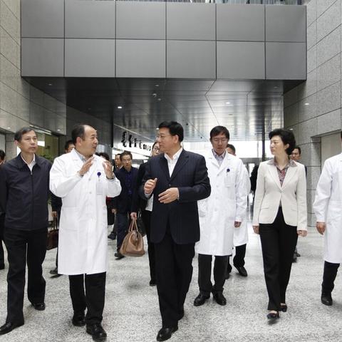 江苏省无锡市五院医院的长尾关键词有什么