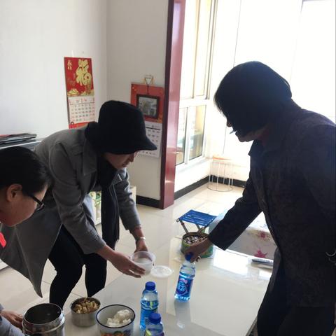 兰州人民的家乡风俗的相关长尾关键词有哪些