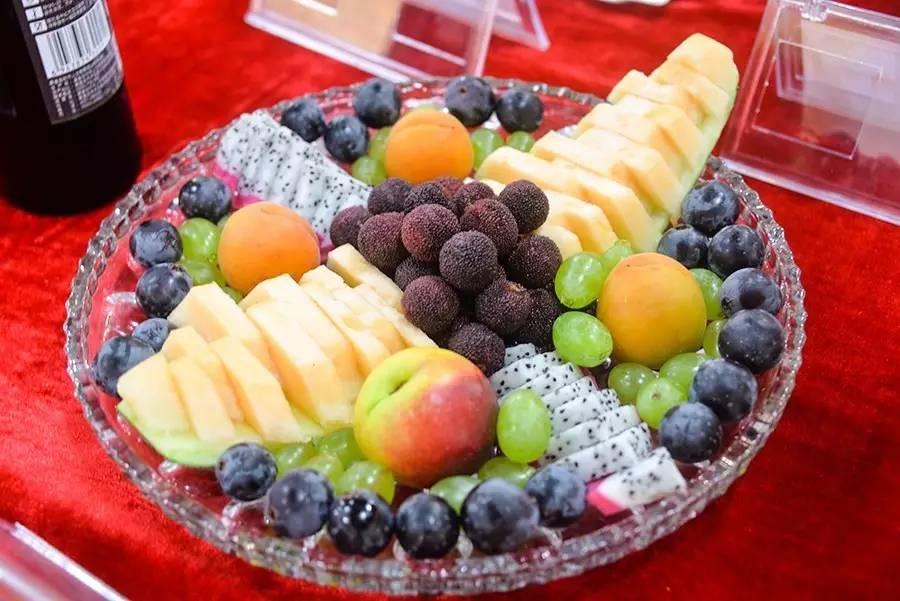 校园美食节卖什么赚钱（学校美食节应该做什么菜）