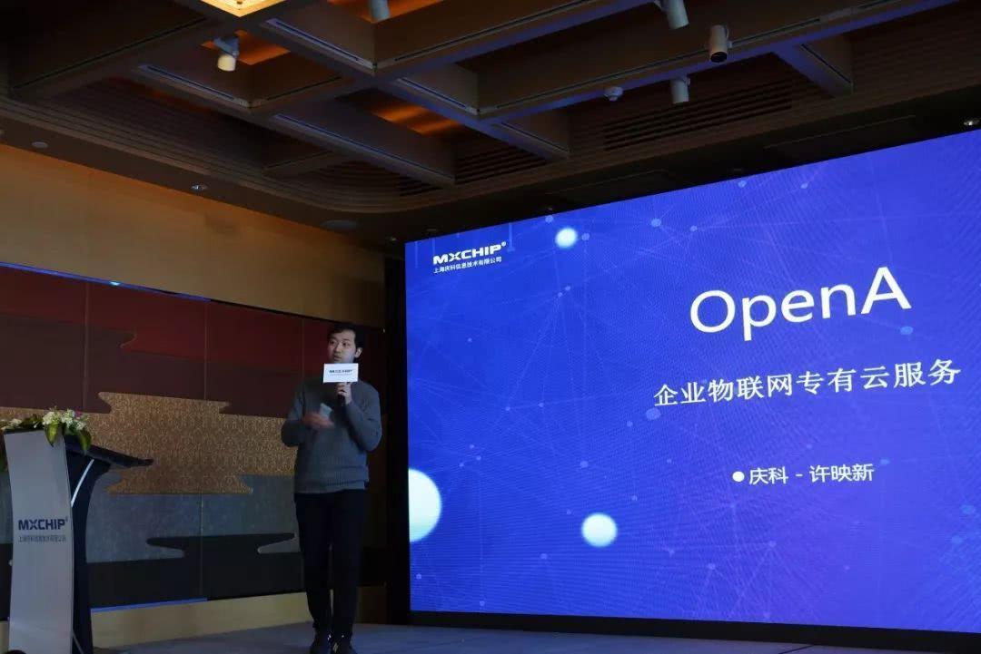 开发一个小程序的商城大概需要多少费用？（现在手上有存款90万？）