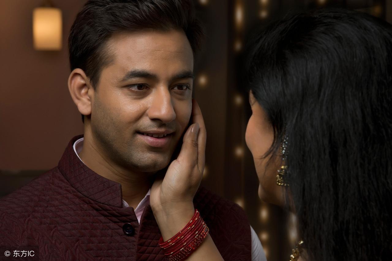 梦境解析，探索梦见自己流产但自己没有怀孕，还梦着钱和别人吵架的深层含义