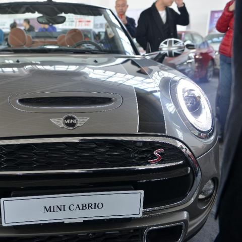 沈阳 电钢琴 店相关长尾关键词有哪些